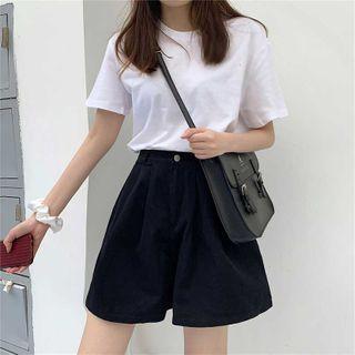 Wide-leg Shorts / Belt