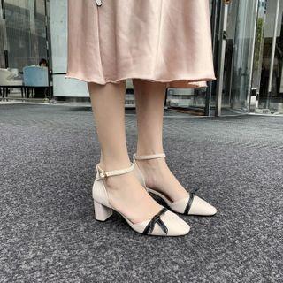 Bow Accent Block Heel Dorsay Pumps