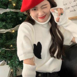 Turtleneck Heart Print Cropped Sweater