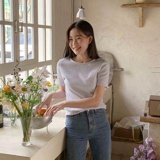 [cle.] Crewneck Ribbed T-shirt