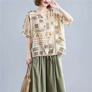 Patterned Short-sleeve Blouse / Wide Leg Pants