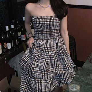 Strapless Plaid Mini Dress / Plain Blazer
