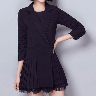 Pleated Long Blazer