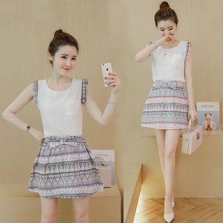 Set: Sleeveless Ruffle Trim Top + Patterned Skirt