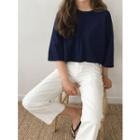 3/4-sleeve Cropped T-shirt
