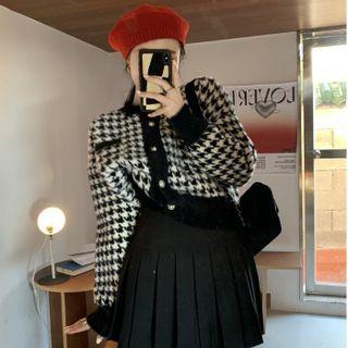 Houndstooth Cardigan / Pleated Mini A-line Skirt