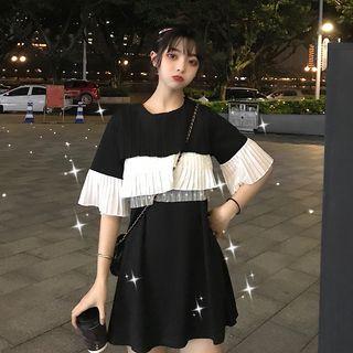 Elbow-sleeve Pleated Panel Mini T-shirt Dress