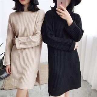 Plain Dip-back Shift Sweater Dress