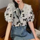 Short-sleeve Patter Blouse
