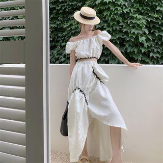 Off Shoulder Top / A-line Skirt