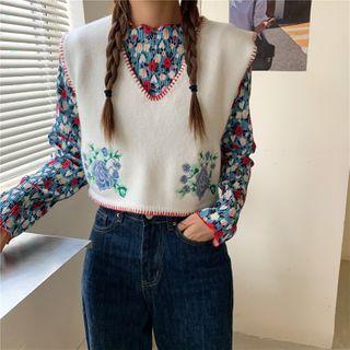 Long-sleeve Floral T-shirt / Floral Embroidered Vest