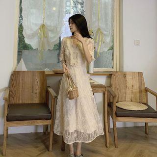 Set: Slipdress + Lace Short-sleeve Midi A-line Dress As Shown In Figure - One Size