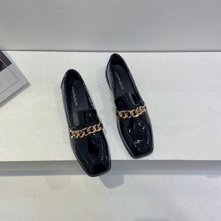 Chain Square-toe Loafers