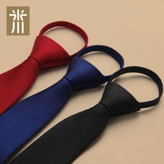 Plain Pre Tied Tie