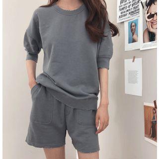 Set: Round-neck Perforated Top + Band-waist Shorts