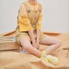 Cat Embroidered Elbow-sleeve T-shirt / Zip-pocket Jumper Shorts