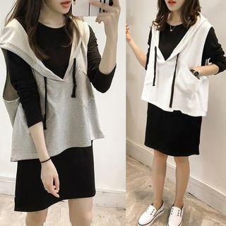 Set: Long-sleeve T-shirt Dress + Hood Vest