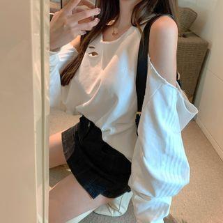 Long-sleeve Off-shoulder Ripped Plain Top White - One Size