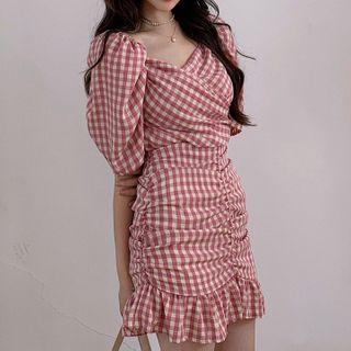 Short-sleeve Blouse / Crinkled Mini Mermaid Skirt