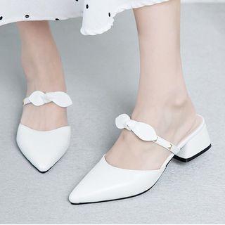 Pointy-toe Studded Bow Block Heel Mules