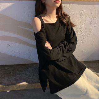 Long-sleeve Off-shoulder Plain Tee