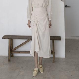 Ruched Monotone Maxi Skirt
