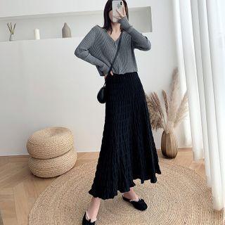 Crinkled Midi A-line Knit Skirt