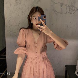 V-neck Short-sleeve A-line Dress / Strappy A-line Midi Dress