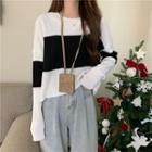Round-neck Color-block Cropped Knit Top