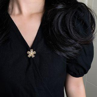 Flower Rhinestone Freshwater Pearl Earring 1 Pc - Gold - One Size