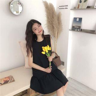 Plain Ruffle Loose-fit Short-sleeve Dress