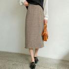 Plus Size Checked Long H-line Skirt