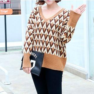 V-neck Patterned Sweater Camel - One Size