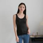 Hugme U-neck Fleece-lined Tank Top