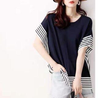 Short-sleeve Striped Panel Knit Blouse