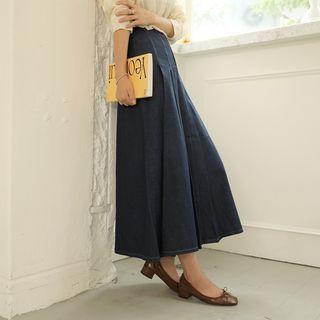 Pleated Denim Long Skirt