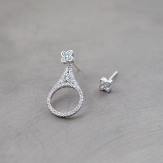 Rhinestone Clover Earring