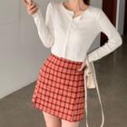 Cropped Cardigan / Plaid A-line Mini Skirt