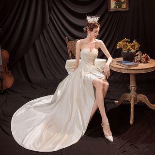 Strapless Bow-back A-line Wedding Gown