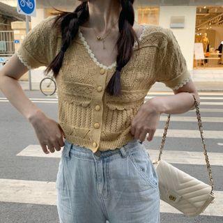 Cutout V-neck Knit Cropped Top