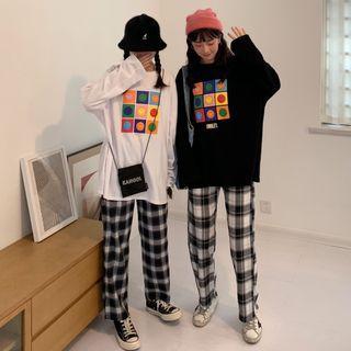 Long-sleeve Graphic Print T-shirt / Plaid Pants
