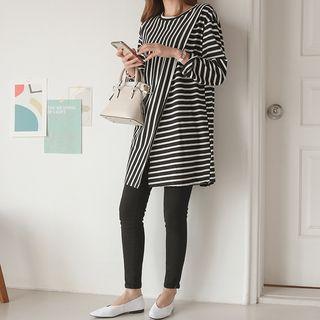 Asymmetric-hem Striped T-shirt