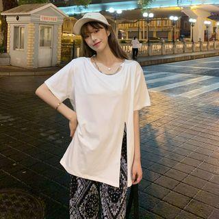Short-sleeve T-shirt / Paisley Print Pants