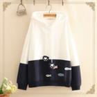 Color-block Fish Patchwork Long-sleeve Hooded Sweater