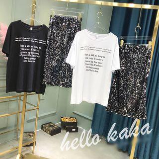 Set: Lettering Elbow Sleeve T-shirt + Sequined Midi Skirt