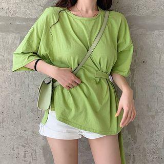 Elbow-sleeve Plain Crew-neck Button-back T-shirt