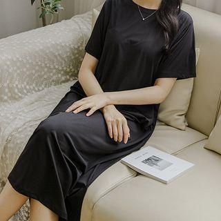 Padded Textured Long T-shirt Dress