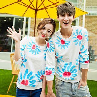 Couple Long-sleeve Flower-print Top