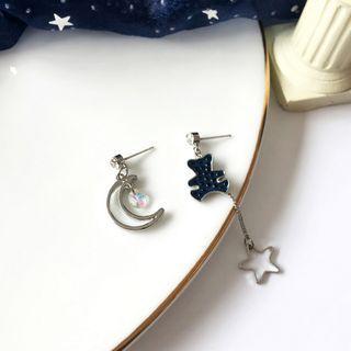 Bear Moon & Star Asymmetrical Alloy Earring