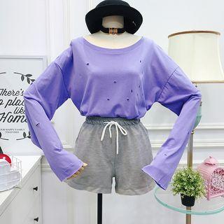 Long-sleeved Top + Shorts
